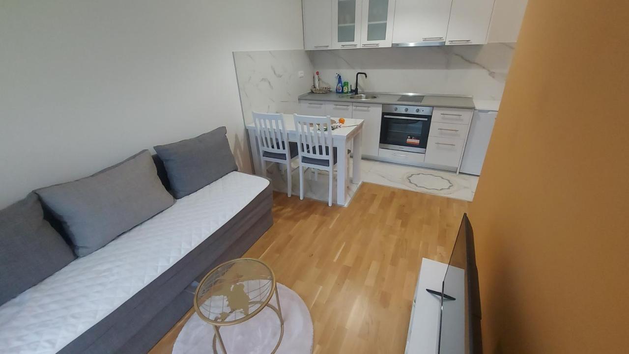 Apartman Solunska 18 Banja Luka Bagian luar foto